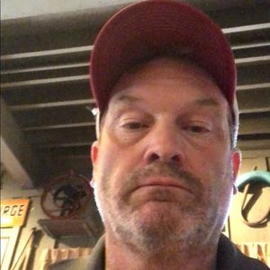 Meet your Posher, Wayne